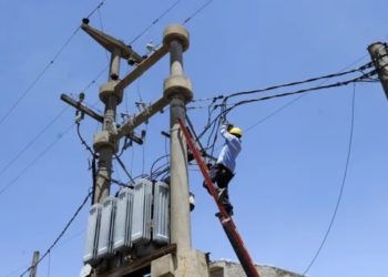 «Todo el sistema eléctrico está colapsado por falta de inversiones»