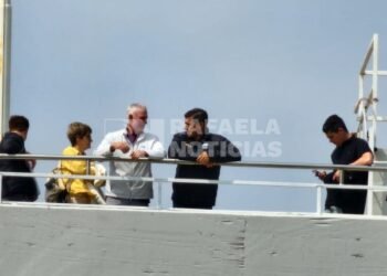 El sueño de las Indy en Rafaela: Ricardo Juncos y el jefe de autódromos de IndyCar inspeccionaron el óvalo de Atlético