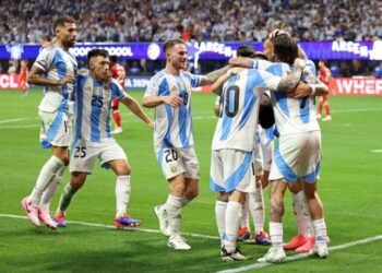 Argentina enfrenta a Chile por las Eliminatorias para el Mundial 2026: a qué hora y dónde verlo