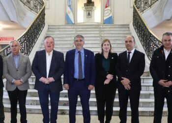 “Perdieron los violentos, se terminaron los privilegios y ganaron los trabajadores porque la Caja se queda en Santa Fe”