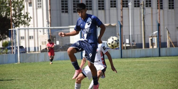 Torneo Regional Juvenil de AFA: Ben Hur superó a Universitario de Villa María