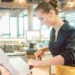 Septiembre – octubre Así quedarán los salarios de los empleados de comercio argentinos con el nuevo aumento