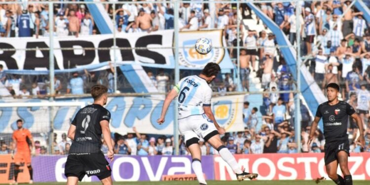 Atlético y Colón empataron sin goles y sin brillo en la tarde rafaelina