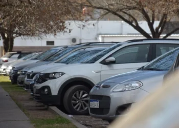 Nafta y gasoil Leve baja de combustible: cuáles son los nuevos precios en la ciudad de Santa Fe