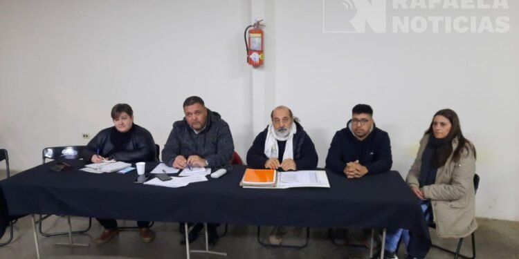 Fuerte cruce de las vecinales a SADAIC para que “cese con las intimaciones y apretadas”