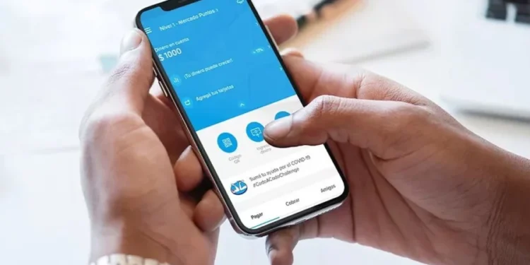 Denuncian a una arquitecta por estafas millonarias y amenazas a sus víctimas