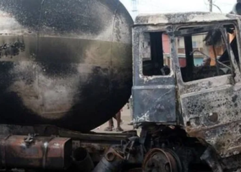 Al menos 100 muertos por la explosión de un camión cisterna con combustible en Nigeria