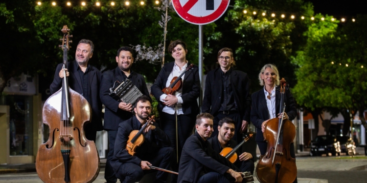 Los dos primeros CD de la Orquesta Municipal de Tango se podrán escuchar en plataformas virtuales
