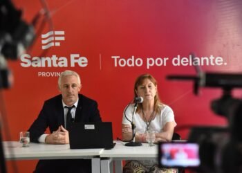 Objetivo Dengue: la tercera etapa de vacunación amplía la cobertura del personal de salud, penitenciario, policial y bomberos