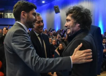 Este martes Maximilano Pullaro se reunirá con Milei para llevar los reclamos de la provincia al gobierno nacional