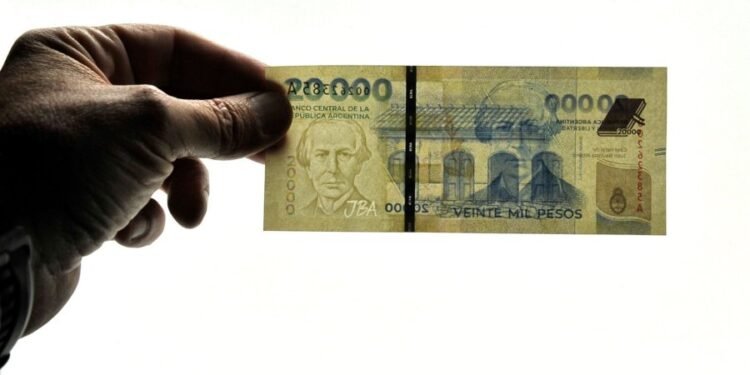 Nuevo billete de $20.000: ¿Cómo identificar si es auténtico?