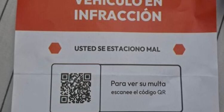 ¿Multa o engaño? El código QR que podría vaciar tu cuenta