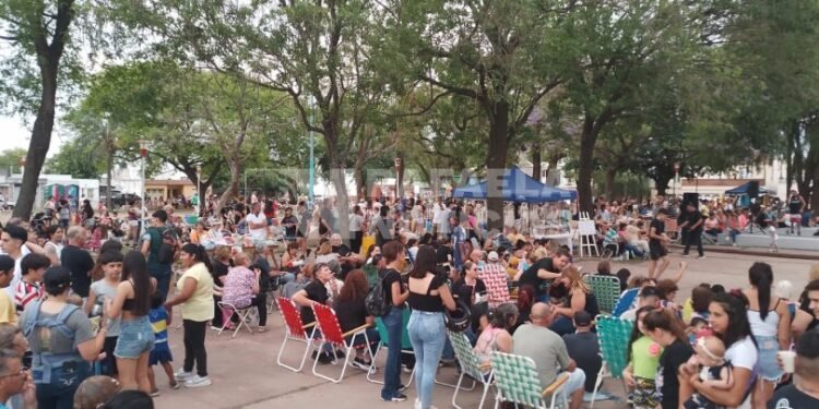 Gran convocatoria en el festejo del barrio Guillermo Lehmann y un anuncio importante
