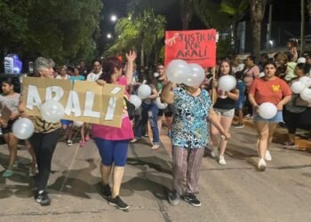 Horror en Brinkmann: la niña muerta en un incendio había sido asesinada y el pueblo pidió justicia
