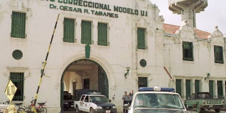 Muerte dudosa: falleció un interno en el penal de Coronda ¿accidente o crimen encubierto?