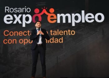 Pullaro: “La Expo Empleo muestra que Santa Fe está recuperándose y articula entre el sector público y privado las necesidades de muchos santafesinos”