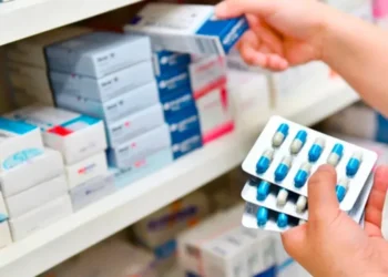 Aumento del 194% en medicamentos: El impacto en los jubilados tras la desregulación del mercado