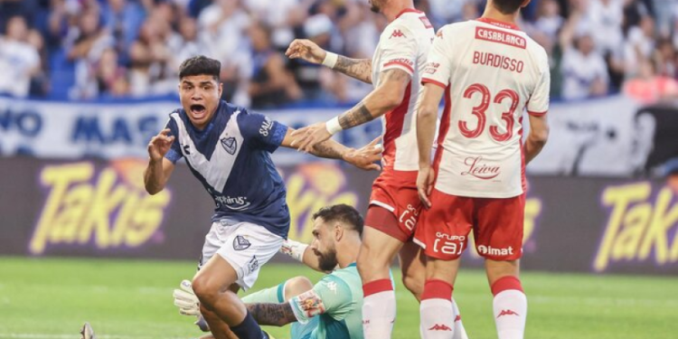 Vélez hizo los deberes y finalmente festejó el título en la Liga Profesional