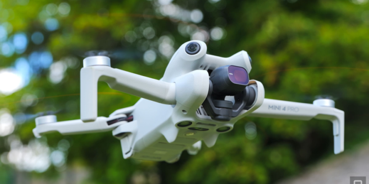 Extraño: dos rusos perdieron un drone que volaba sobre el Congreso argentino