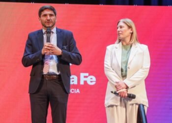Pullaro: “En Santa Fe se puso y se hizo todo lo necesario para estar preparados como nunca para enfrentar el dengue”