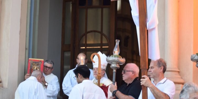 Monseñor Pedro Torres inauguró el año jubilar en Rafaela: unidad, fe y esperanza
