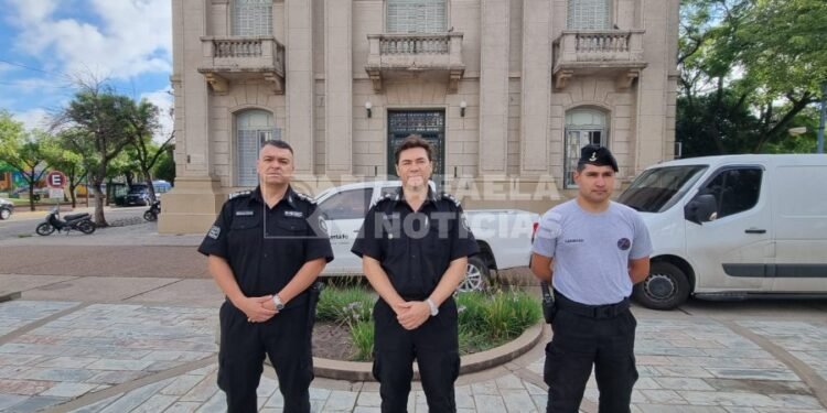 Se desarrolló un simulacro de conflicto carcelario en la Jefatura de Policía