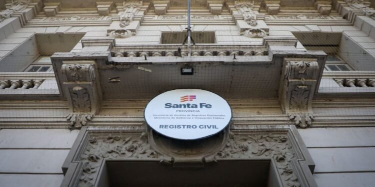 Nacimientos en Santa Fe: hubo 4 mil menos en 2024 y los nombres más elegidos fueron Enzo y Olivia