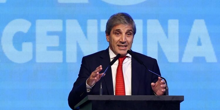 Carta a los gobernadores Presión de Economía para impedir desmesuras en tasas municipales