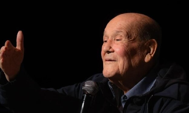 Murió el cantante y compositor argentino Leo Dan