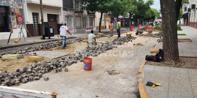Restauración de adoquinado en Rafaela: la calle 9 de Julio permanecerá cortada