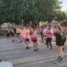 Zumba en el barrio Martín Fierro: baile, energía y diversión al aire libre