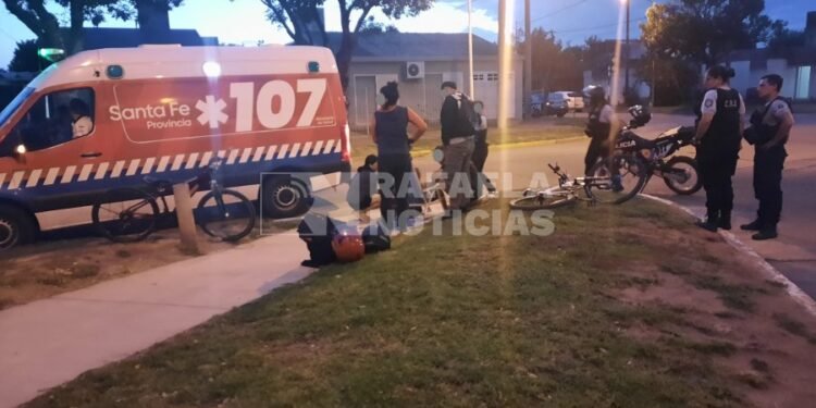 Siniestralidad vial: un menor fue hospitalizado tras un accidente en barrio Ilolay