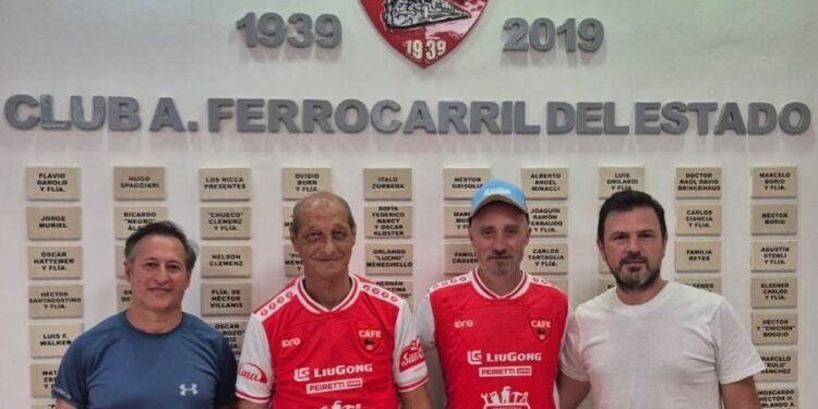 Liga Rafaelina de Fútbol: Ferro confirmó la continuidad de Hugo Togni