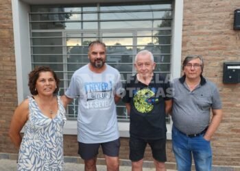 Vecinos de barrio Ilolay reclaman por desorden y uso de pirotecnia en días de partido de fútbol