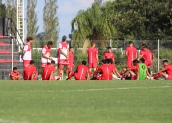 9 de Julio disputó dos amistosos ante Colón con una victoria y una derrota