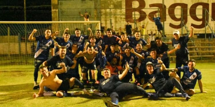 Ben Hur le ganó un partidazo a Juventud Unida en los penales y pasó a la final del Regional Amateur