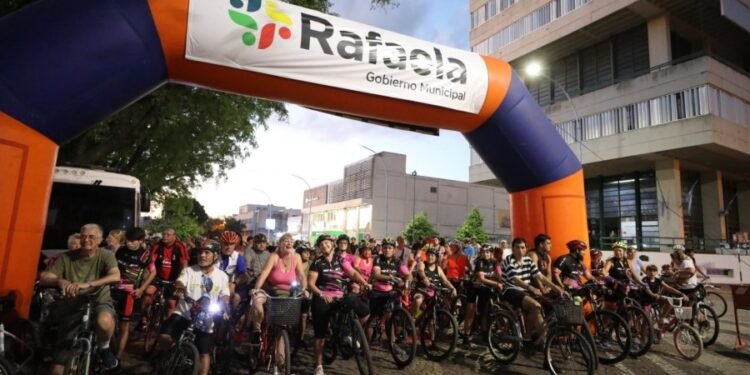 Se viene la segunda bicicleteada nocturna en la ciudad
