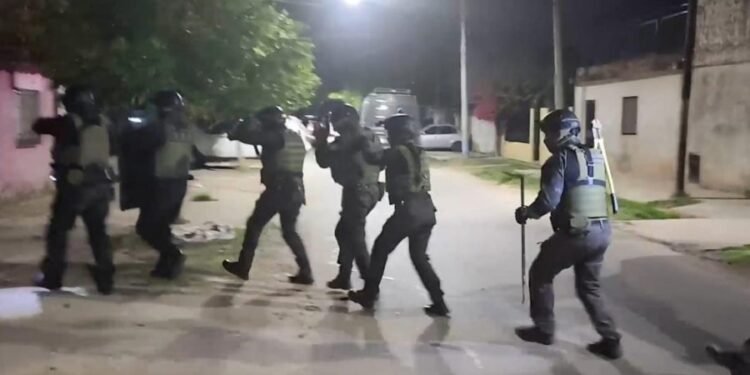 Cayeron»Perrito» y su pareja en barrio Monseñor Zaspe