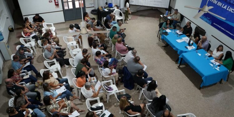 Amsafe se cortó sola: decretó paro y hay incertidumbre para el comienzo de clases