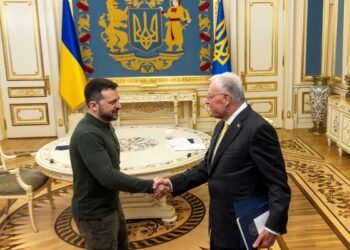 El enviado de Estados Unidos a Ucrania elogió a Zelensky tras las críticas de Trump