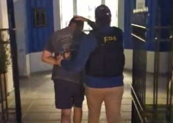 Lo pararon en una ruta de la región y tenía más de 150 dosis de cocaína