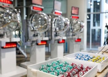 Más de 38 mil santafesinos participan del octavo sorteo de Créditos Nido