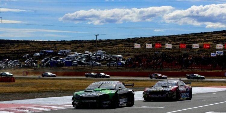 TC en El Calafate: Chapur dio el golpe en la última vuelta