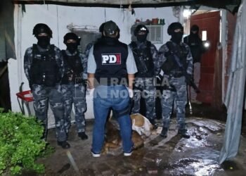 Disparos y amenazas de muerte: cuatro allanamientos en Rafaela