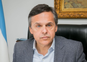 Diego Giuliano: ‘La respuesta del Gobierno es aumentar la violencia y el autoritarismo’