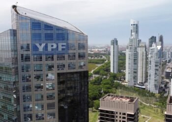 Con impulso del gobierno, presentan en la provincia la Academia de Proveedores de YPF