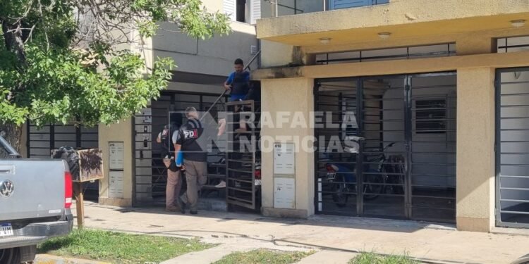 Allanamiento de la PDI en una vivienda del barrio 30 de Octubre