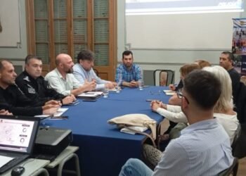 Presidentes vecinales y agentes de seguridad analizan la prevención en los barrios