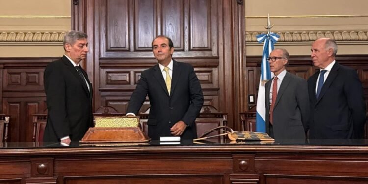 Renuncia exprés en la Corte: García Mansilla se baja tras 40 días en medio de la tormenta judicial