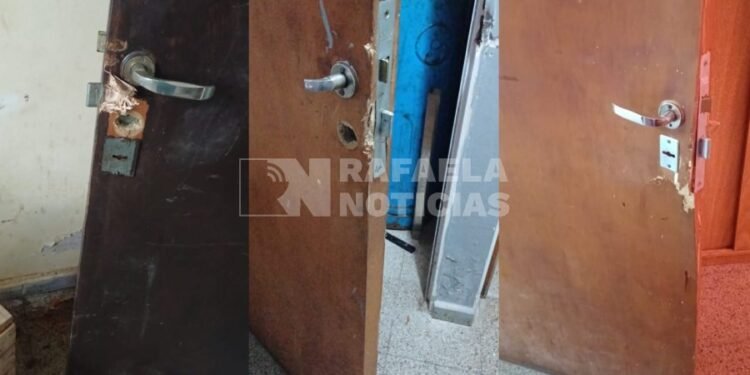 EXCLUSIVO – Arrasaron la Vecinal del 2 de Abril: delincuentes saquearon todo y obligaron a suspender la fiesta del barrio